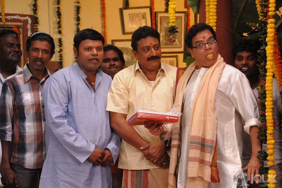 Abbai Class Ammayi Mass